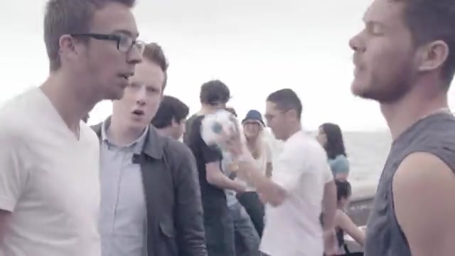 TWO DOOR CINEMA CLUB sun